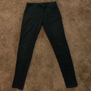 Hue Black Leggings